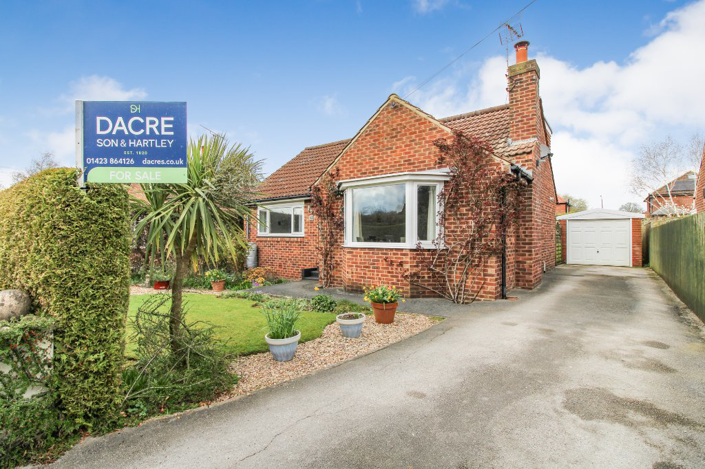 Scotton Drive, Knaresborough, HG5
