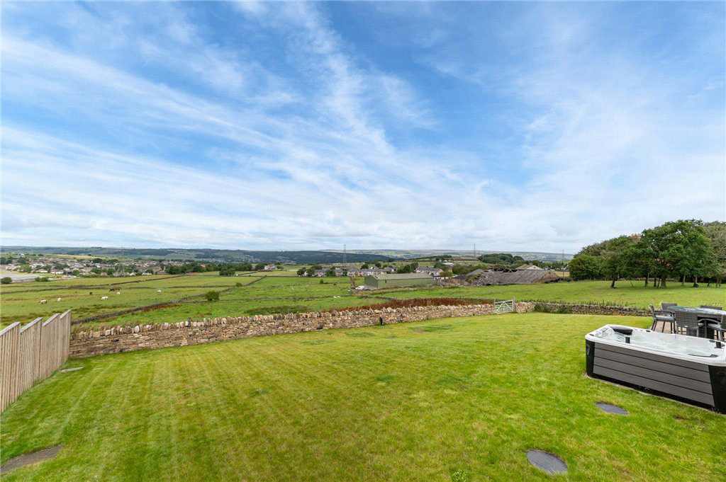 Back Lane, Wilsden, West Yorkshire, BD15, photo 36