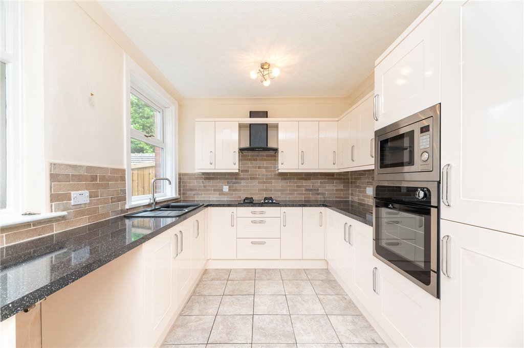 White Cross Road, Dewsbury, West Yorkshire, WF12, photo 5