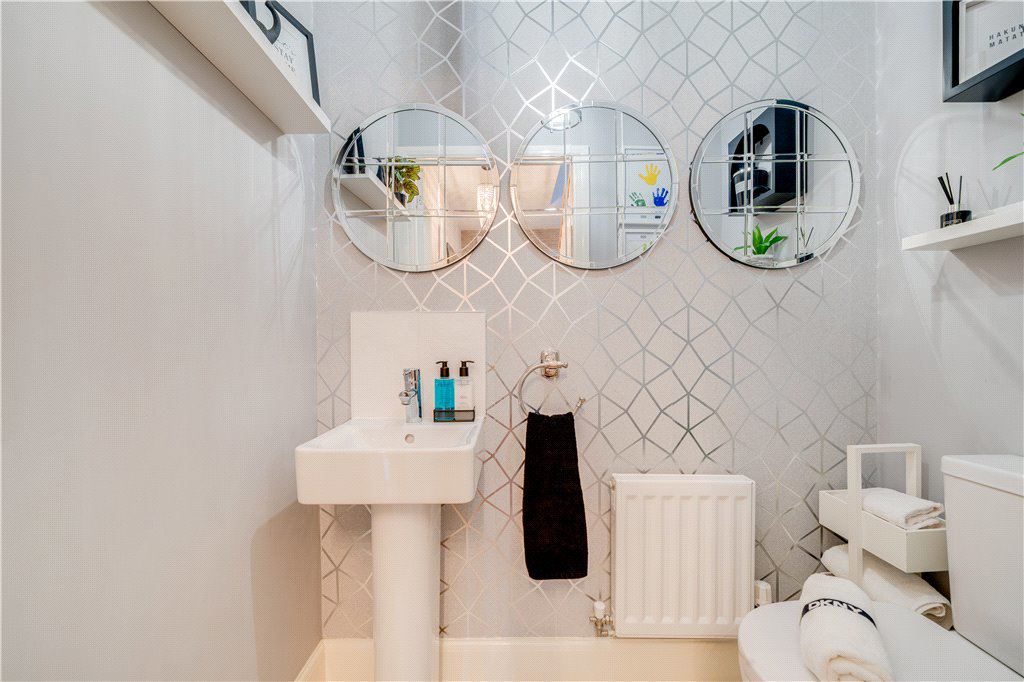Laurel Gardens, Harrogate, North Yorkshire, HG1, photo 16