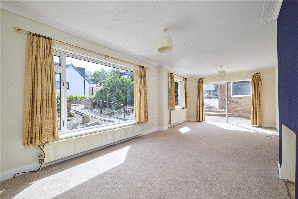 Hall Drive, Burley in Wharfedale, Ilkley, West Yorkshire, LS29, photo 4