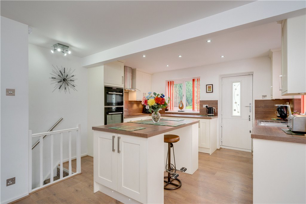 Hawkstone View, Guiseley, Leeds, West Yorkshire, LS20, photo 2