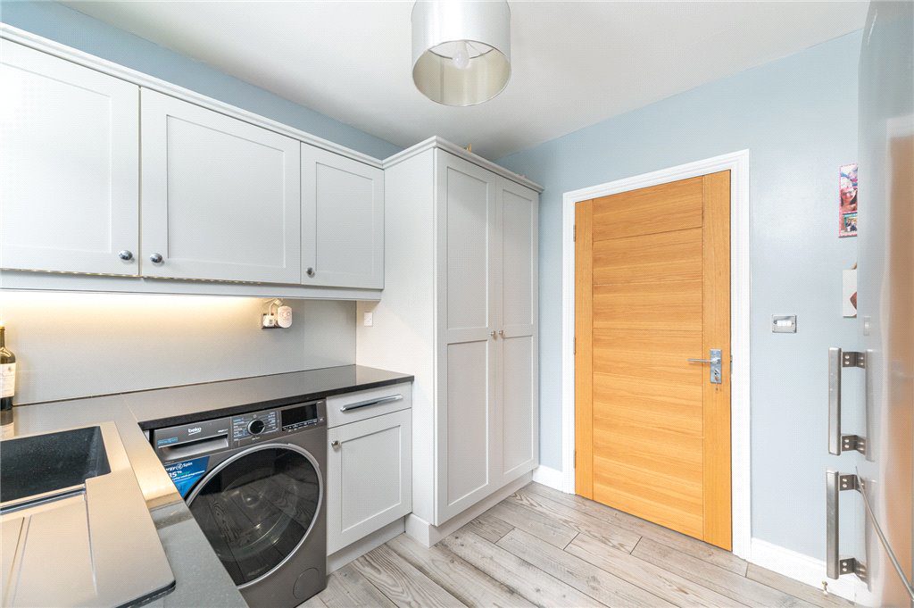 Jonscroft, Queensbury, Bradford, West Yorkshire, BD13, photo 22