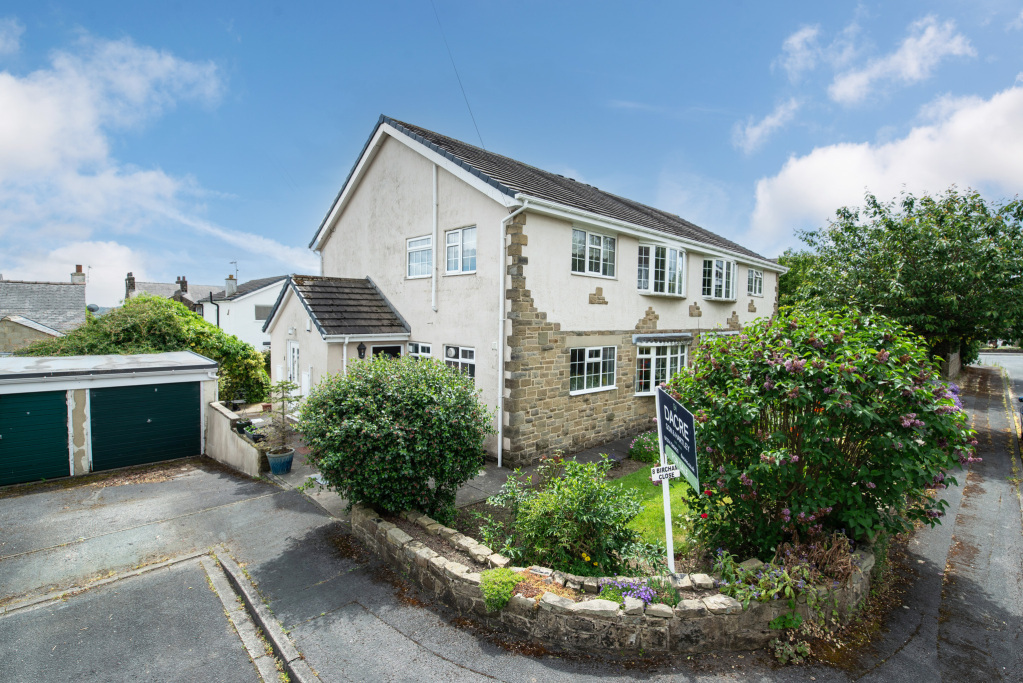Bircham Close, Eldwick, Bingley, West Yorkshire, BD16