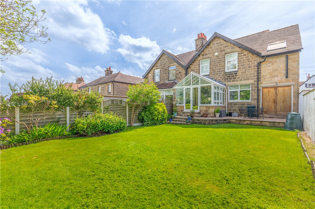 Westmoor Avenue, Baildon, West Yorkshire, BD17