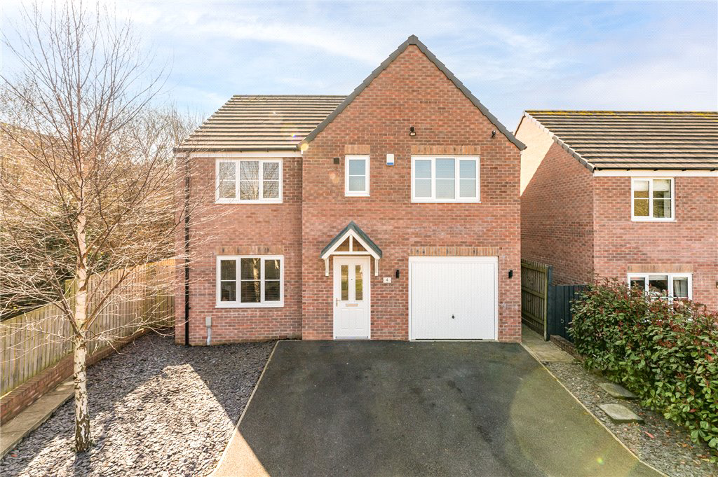 New Village Walk, Churwell, Morley, Leeds, LS27