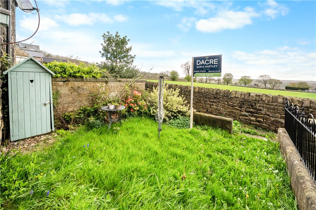 Lawned Garden