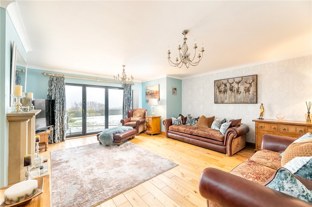 Jonscroft, Queensbury, Bradford, West Yorkshire, BD13, photo 4