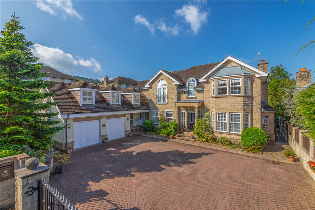 Victoria Avenue, Ilkley, West Yorkshire, LS29