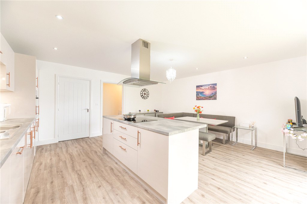 Wise Crescent, Morley, Leeds, West Yorkshire, LS27, photo 6