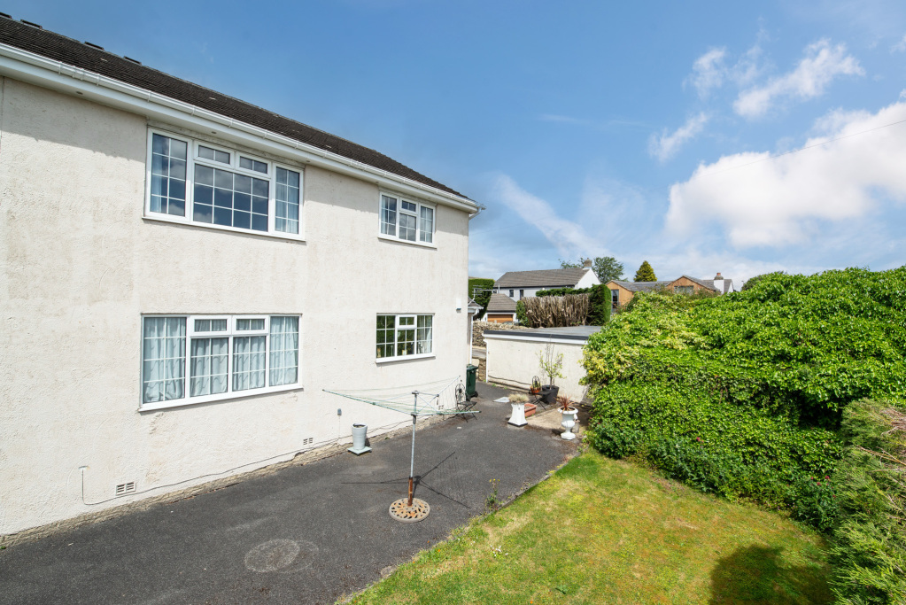 Bircham Close, Eldwick, Bingley, West Yorkshire, BD16, photo 16