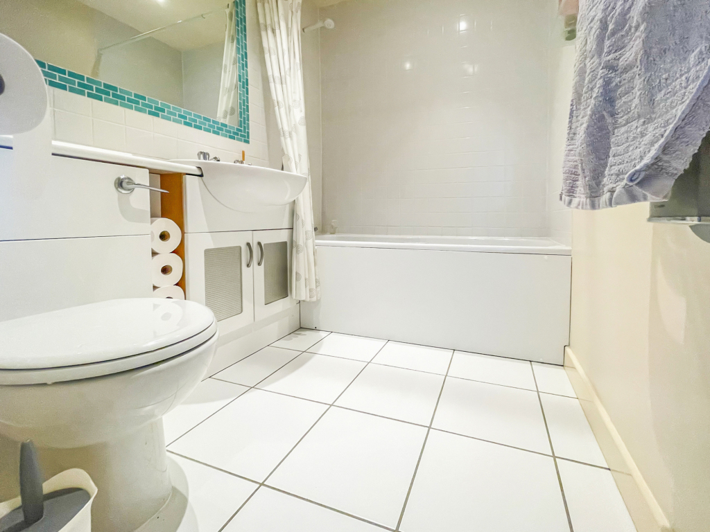 West Road, Carleton, Skipton, North Yorkshire, BD23, photo 7