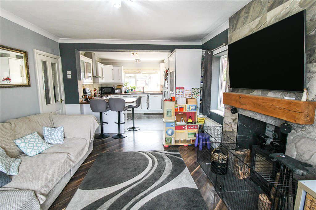 Castle Road, Killinghall, Harrogate, North Yorkshire, HG3, photo 2