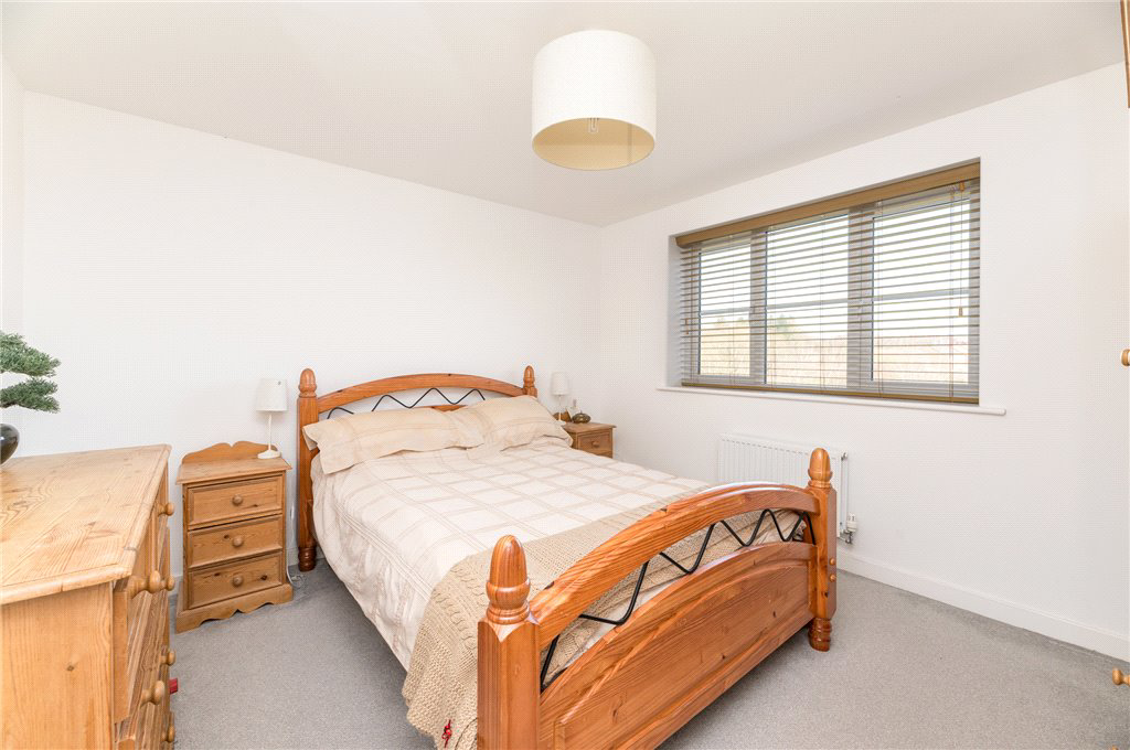 New Village Walk, Churwell, Morley, Leeds, LS27, photo 14