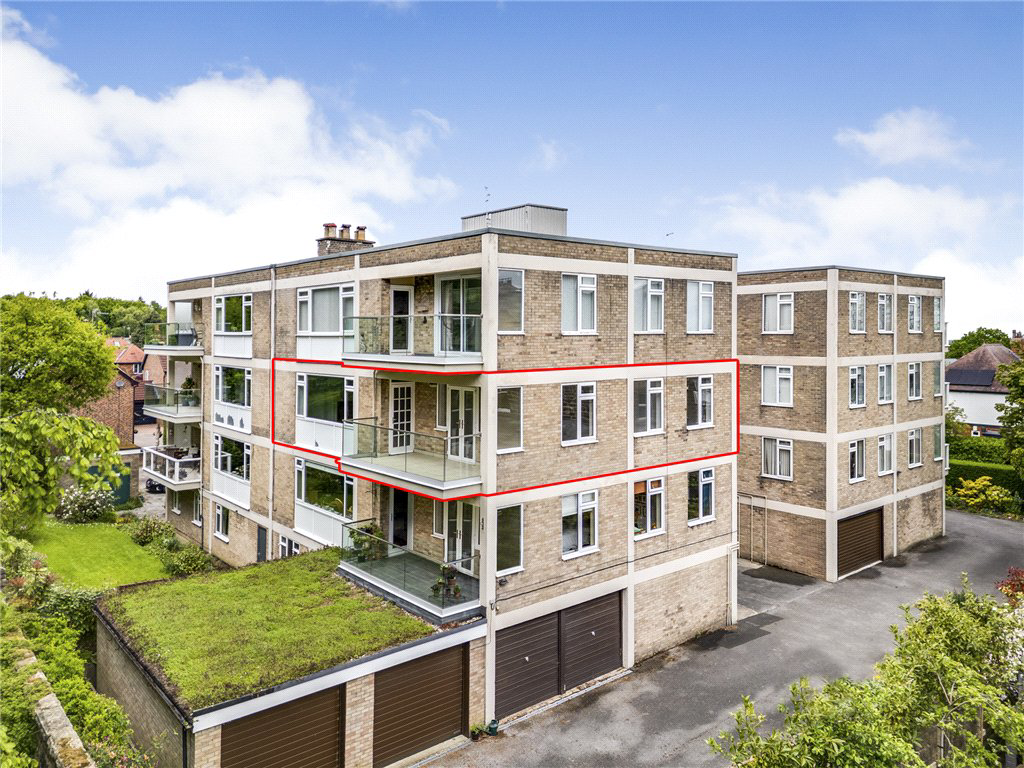 Harlow Oval, Harrogate, North Yorkshire, HG2