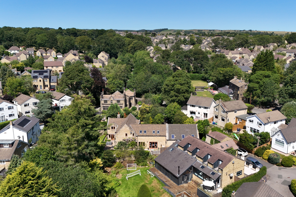 Gilstead Lane, Bingley, West Yorkshire, BD16, photo 55