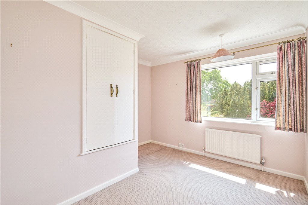 Ash Hill Drive, Leeds, West Yorkshire, LS17, photo 17