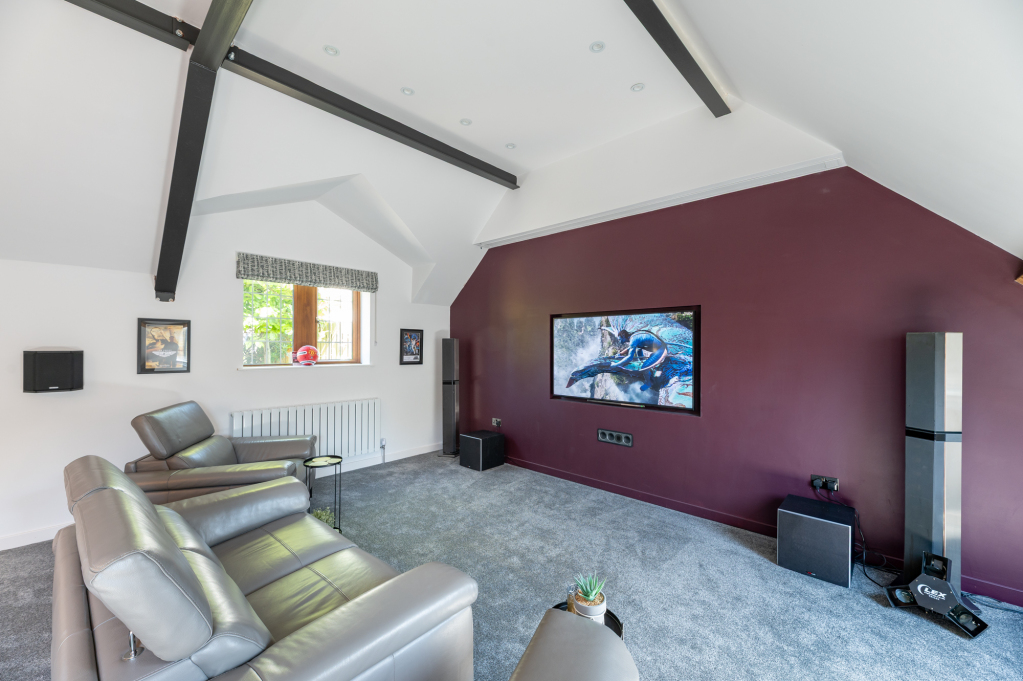 Gilstead Lane, Bingley, West Yorkshire, BD16, photo 26