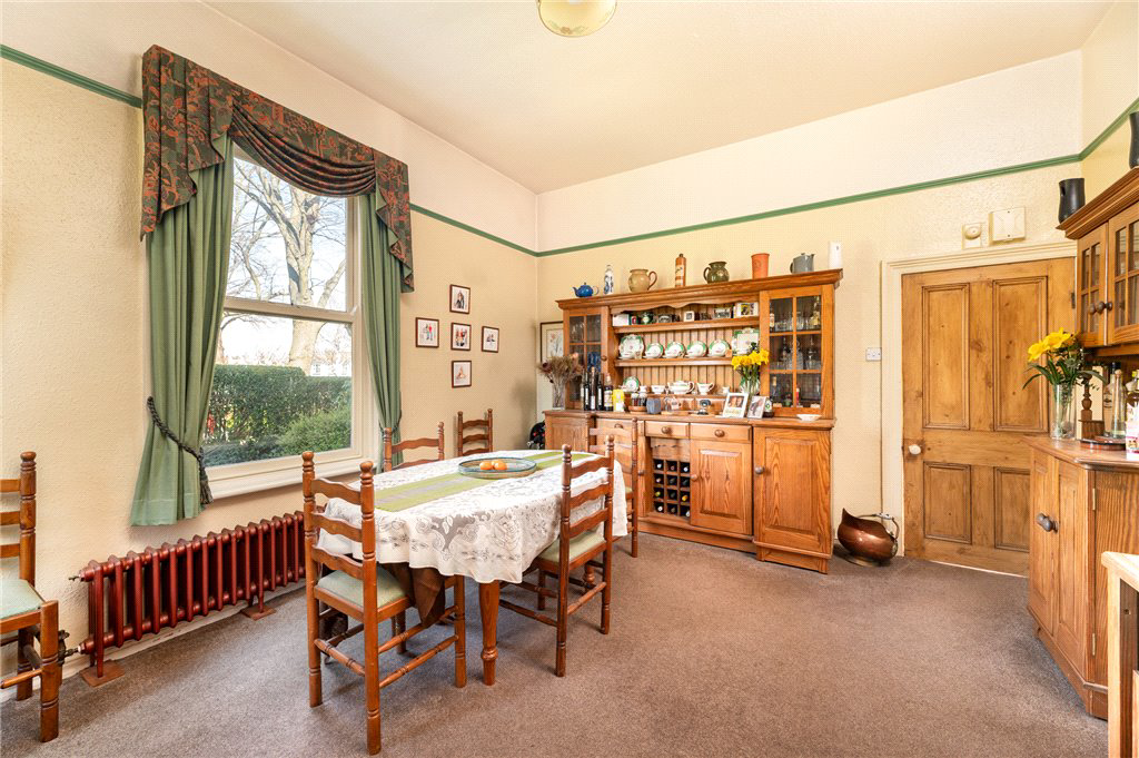 Goring Park Avenue, Ossett, West Yorkshire, WF5, photo 9