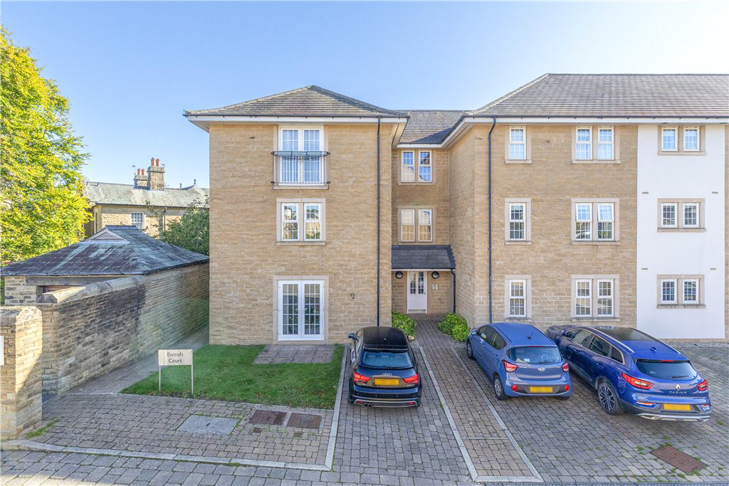 Clifford Drive, Menston, Ilkley, West Yorkshire, LS29