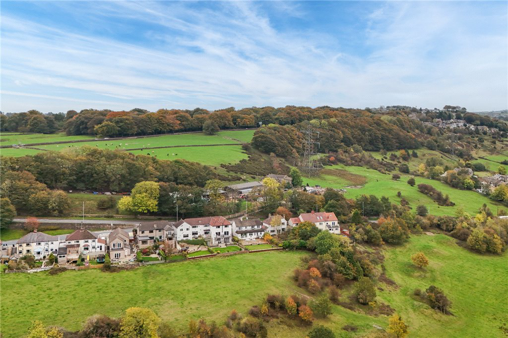 Cottingley Cliffe Road, Bingley, West Yorkshire, BD16, photo 13