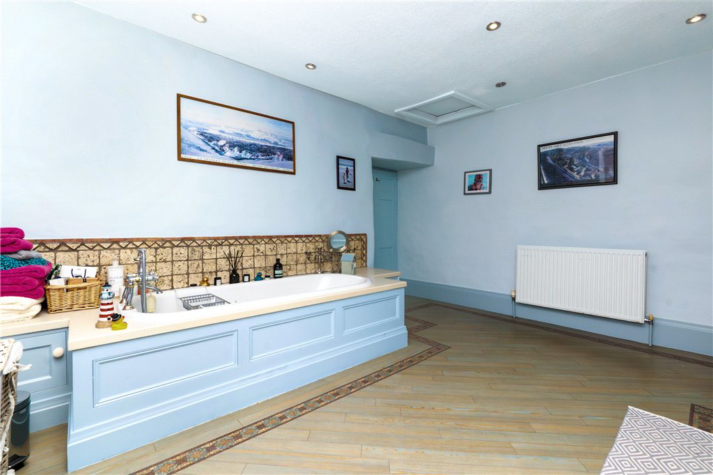 Skipton Old Road, Foulridge, Colne, Lancashire, BB8, photo 15