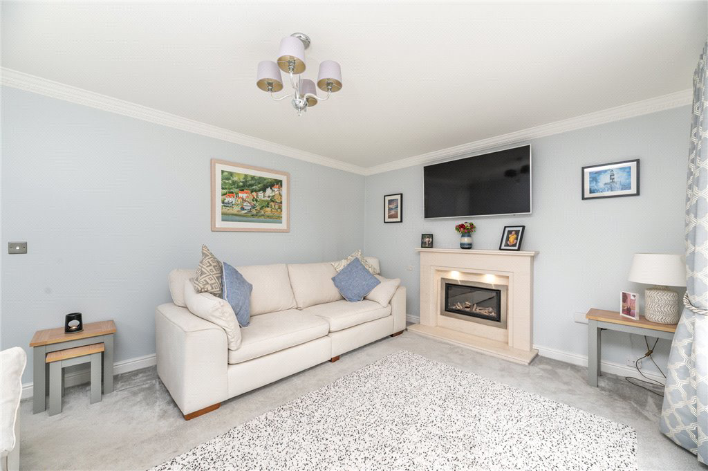 Sandhill Fold, Idle, Bradford, West Yorkshire, BD10, photo 17