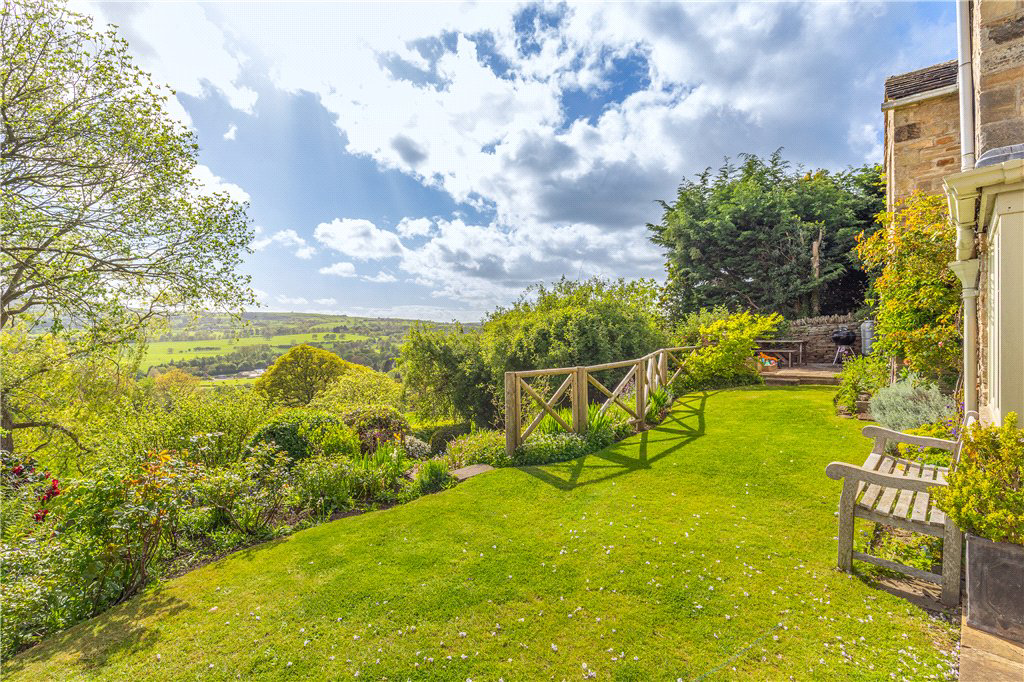 Briggate, Nesfield, West Yorkshire, LS29, photo 2