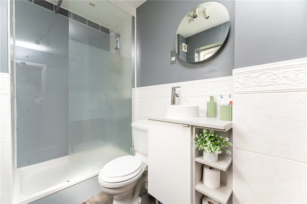 Clark Spring Rise, Morley, Leeds, LS27, photo 17
