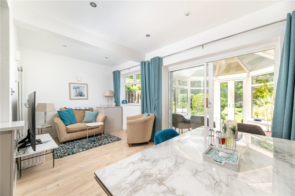 Edge Top Road, Dewsbury, West Yorkshire, WF12, photo 7