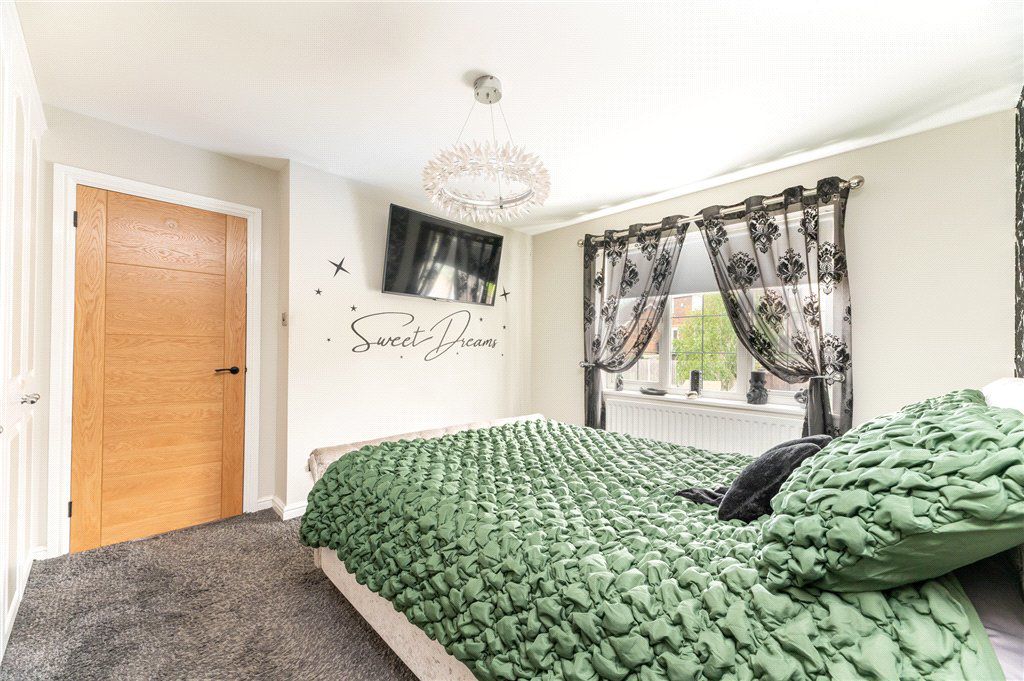 Clark Spring Rise, Morley, Leeds, LS27, photo 15