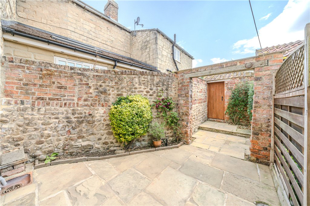 Boroughbridge Road, Bishop Monkton, Harrogate, North Yorkshire, HG3, photo 2