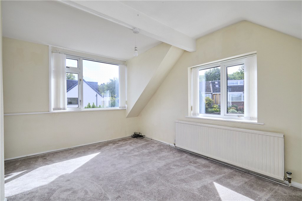 Hall Drive, Burley in Wharfedale, Ilkley, West Yorkshire, LS29, photo 13