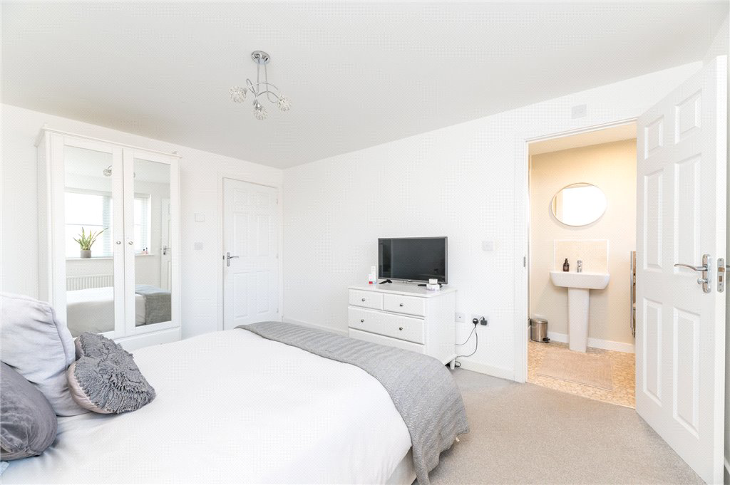New Village Walk, Churwell, Morley, Leeds, LS27, photo 12