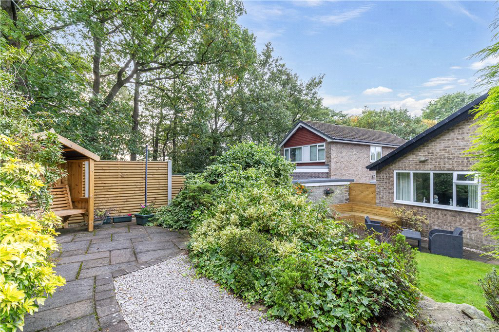 Craggwood Close, Horsforth, Leeds, West Yorkshire, LS18, photo 17