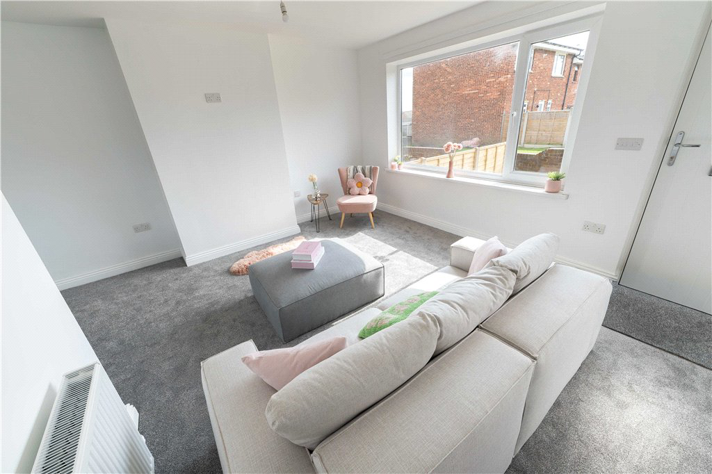 Arundel Walk, Birstall, West Yorkshire, WF17, photo 5