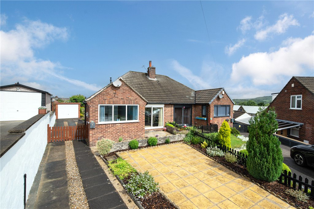 Roundhill Mount, Bingley, West Yorkshire, BD16