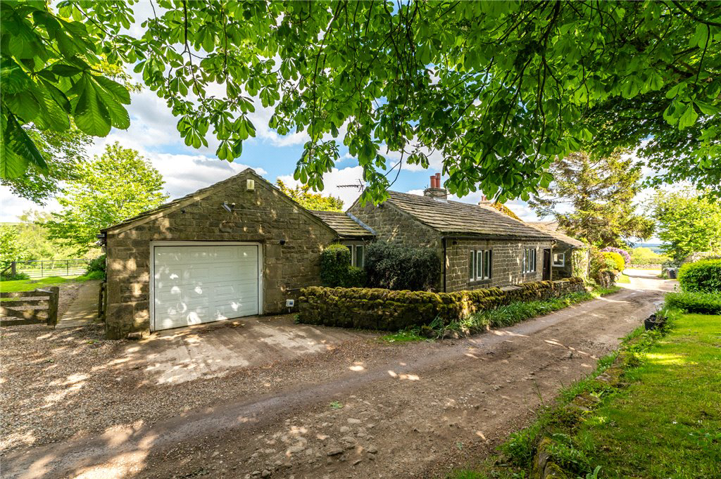 Sconce Lane, High Eldwick, Bingley, West Yorkshire, BD16, photo 2