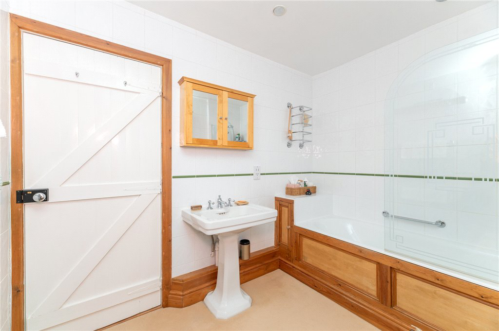 Greenside, Clayton, Bradford, West Yorkshire, BD14, photo 25