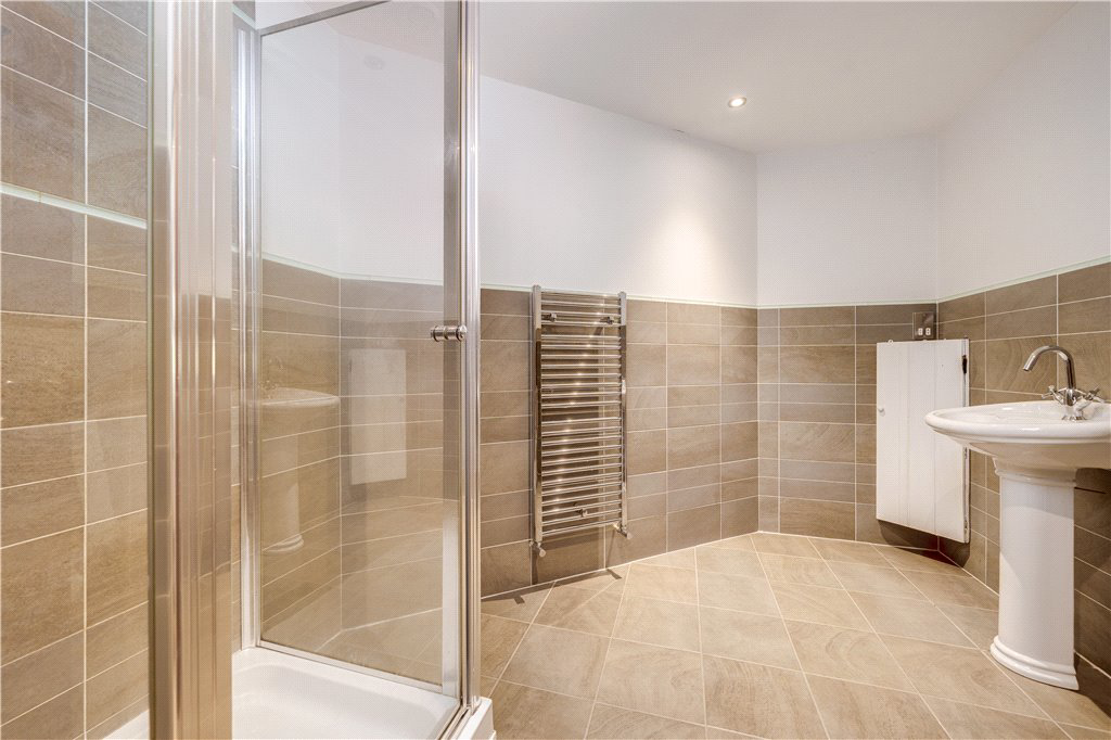 Hillings Lane, Hawksworth, Leeds, West Yorkshire, LS20, photo 26