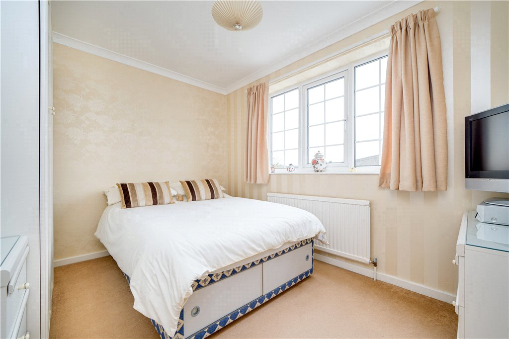 St. Johns Close, Aberford, Leeds, West Yorkshire, LS25, photo 9