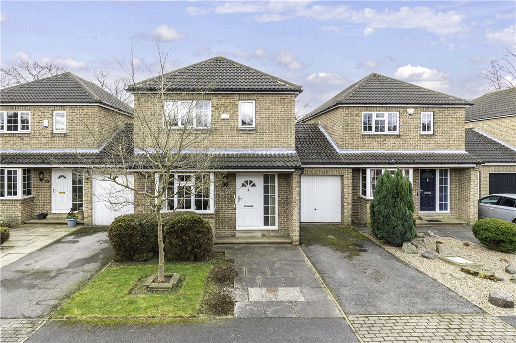 St. Helens Close, Leeds, West Yorkshire, LS16