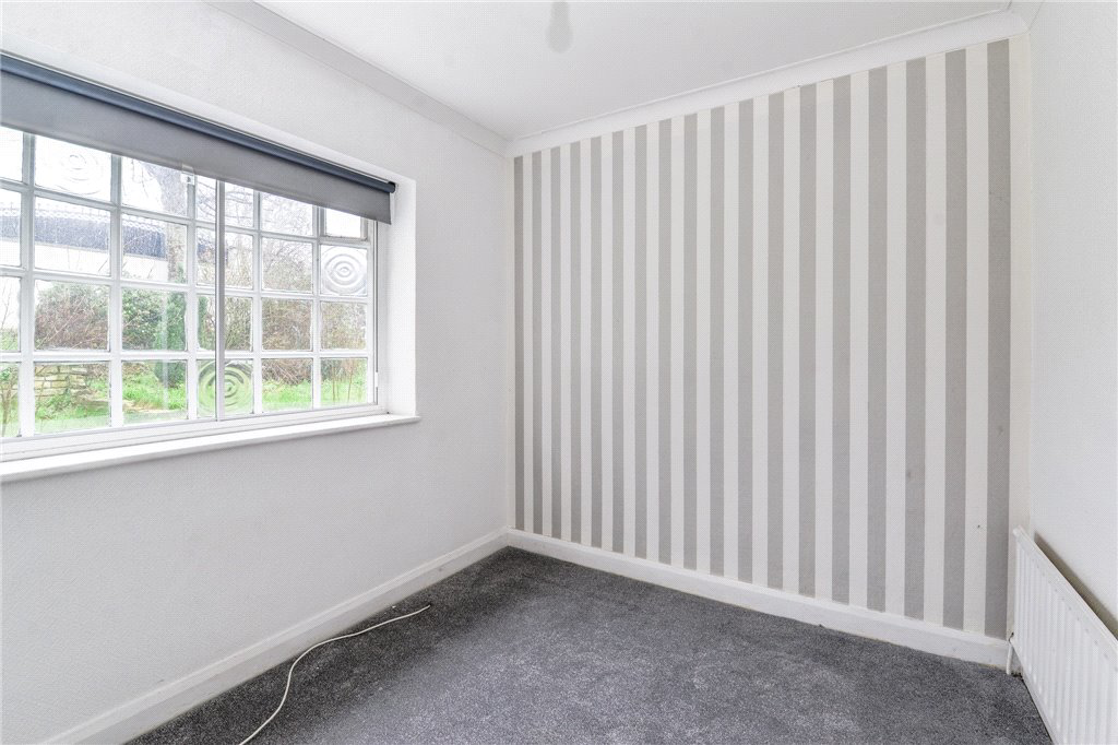 Leaventhorpe Avenue, Bradford, West Yorkshire, BD8, photo 6