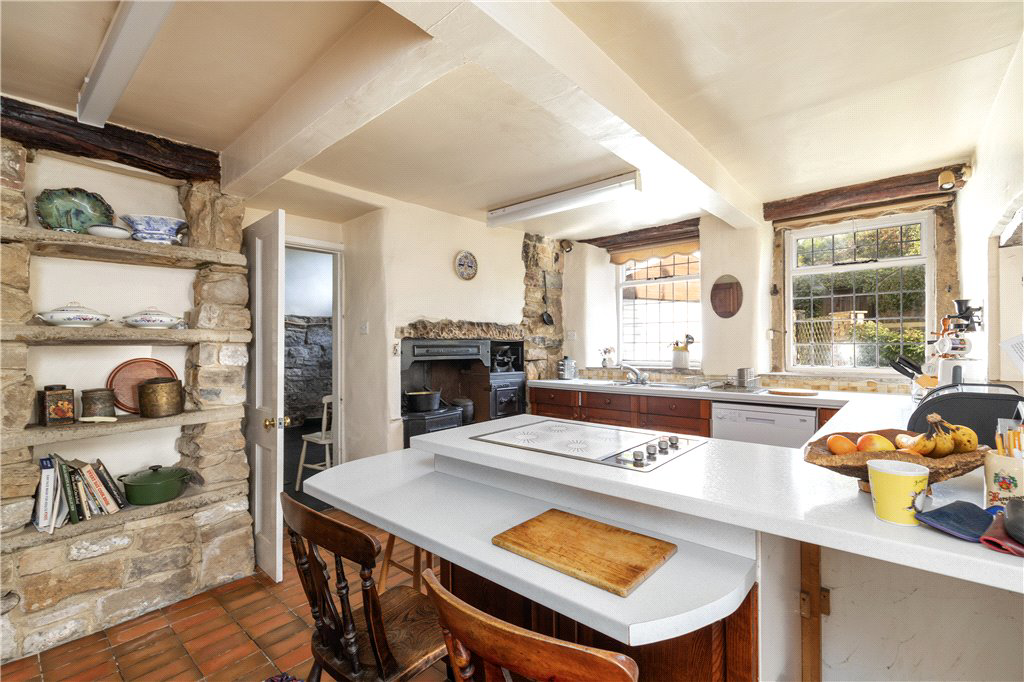 Main Street, Hawksworth, Leeds, West Yorkshire, LS20, photo 7