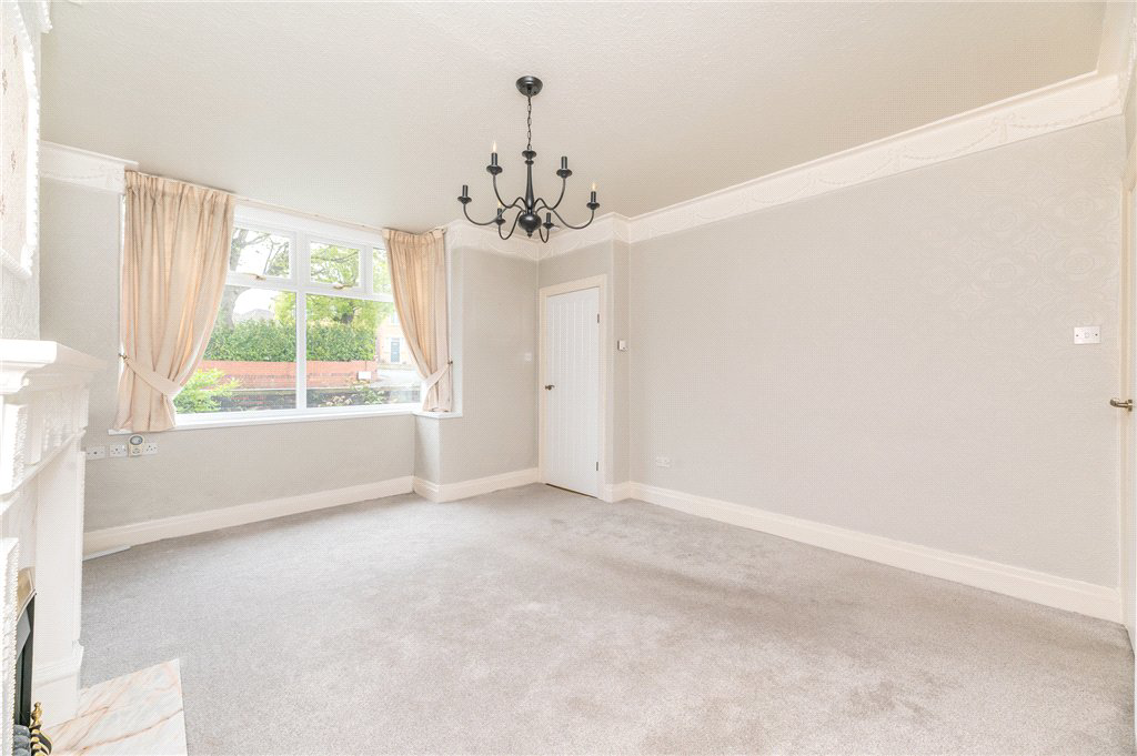 White Cross Road, Dewsbury, West Yorkshire, WF12, photo 3