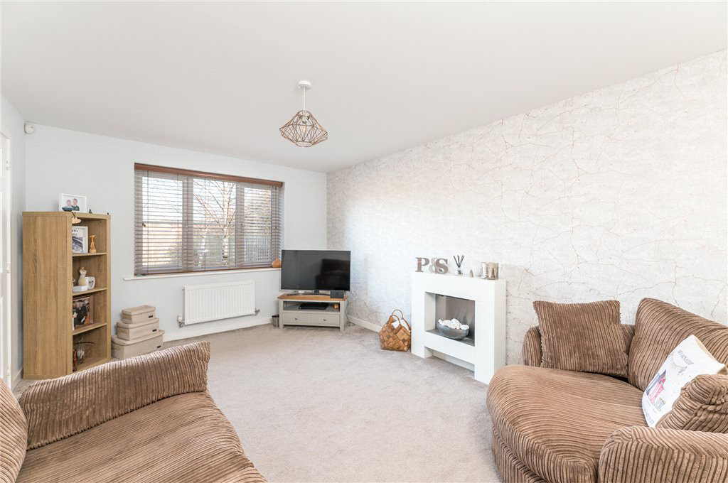 New Village Walk, Churwell, Morley, Leeds, LS27, photo 2