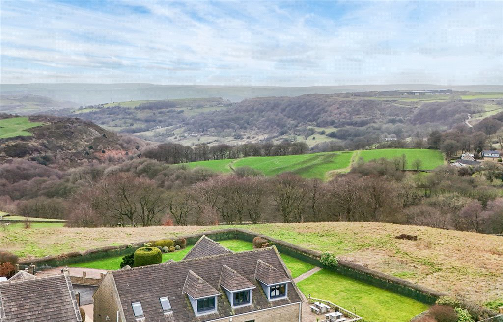 Jonscroft, Queensbury, Bradford, West Yorkshire, BD13, photo 2