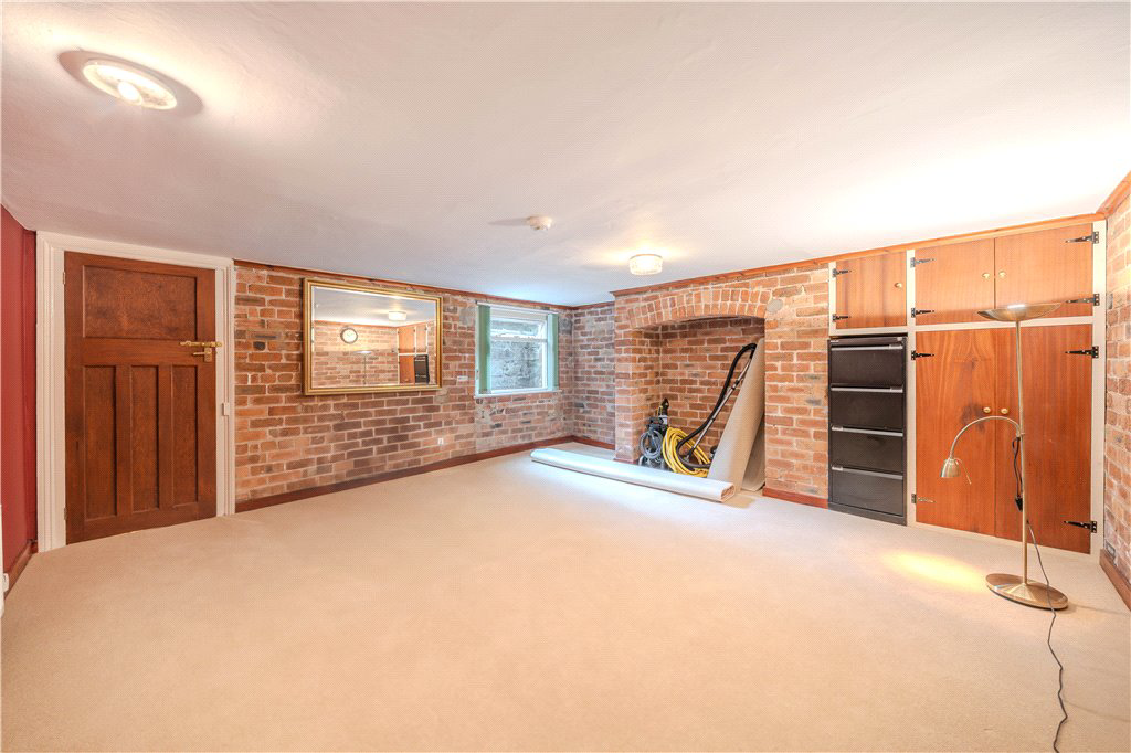 Springfield Avenue, Harrogate, HG1, photo 17