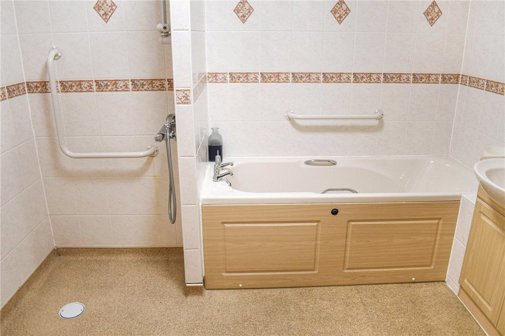 Photo 9