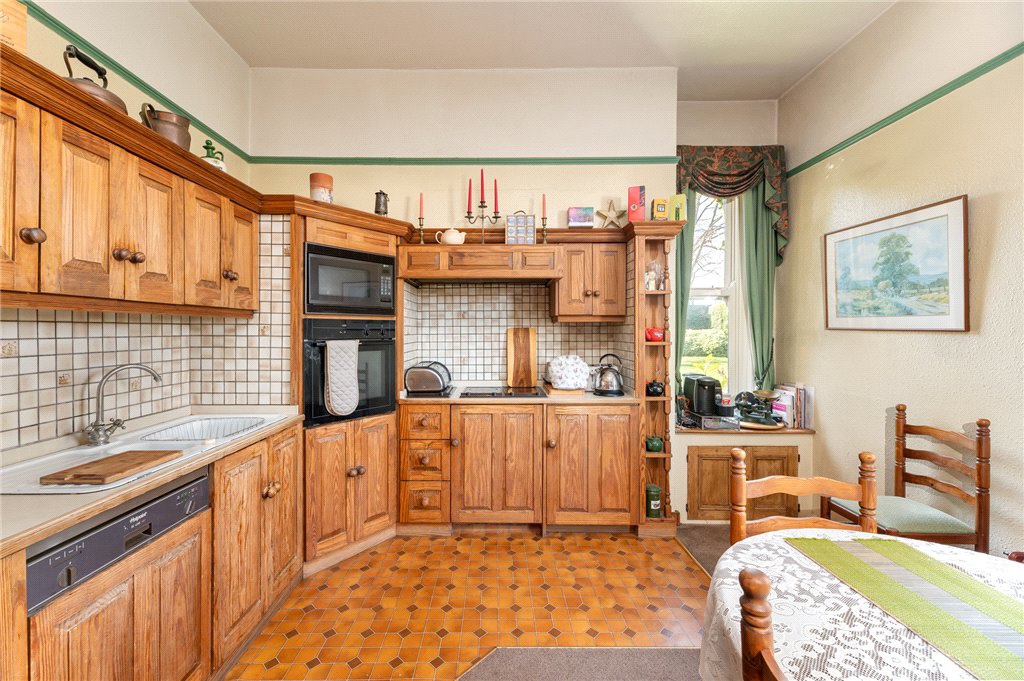 Goring Park Avenue, Ossett, West Yorkshire, WF5, photo 10